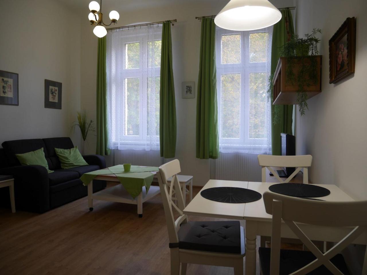 Moskevska 40 Apartment Карлови Вари Екстериор снимка