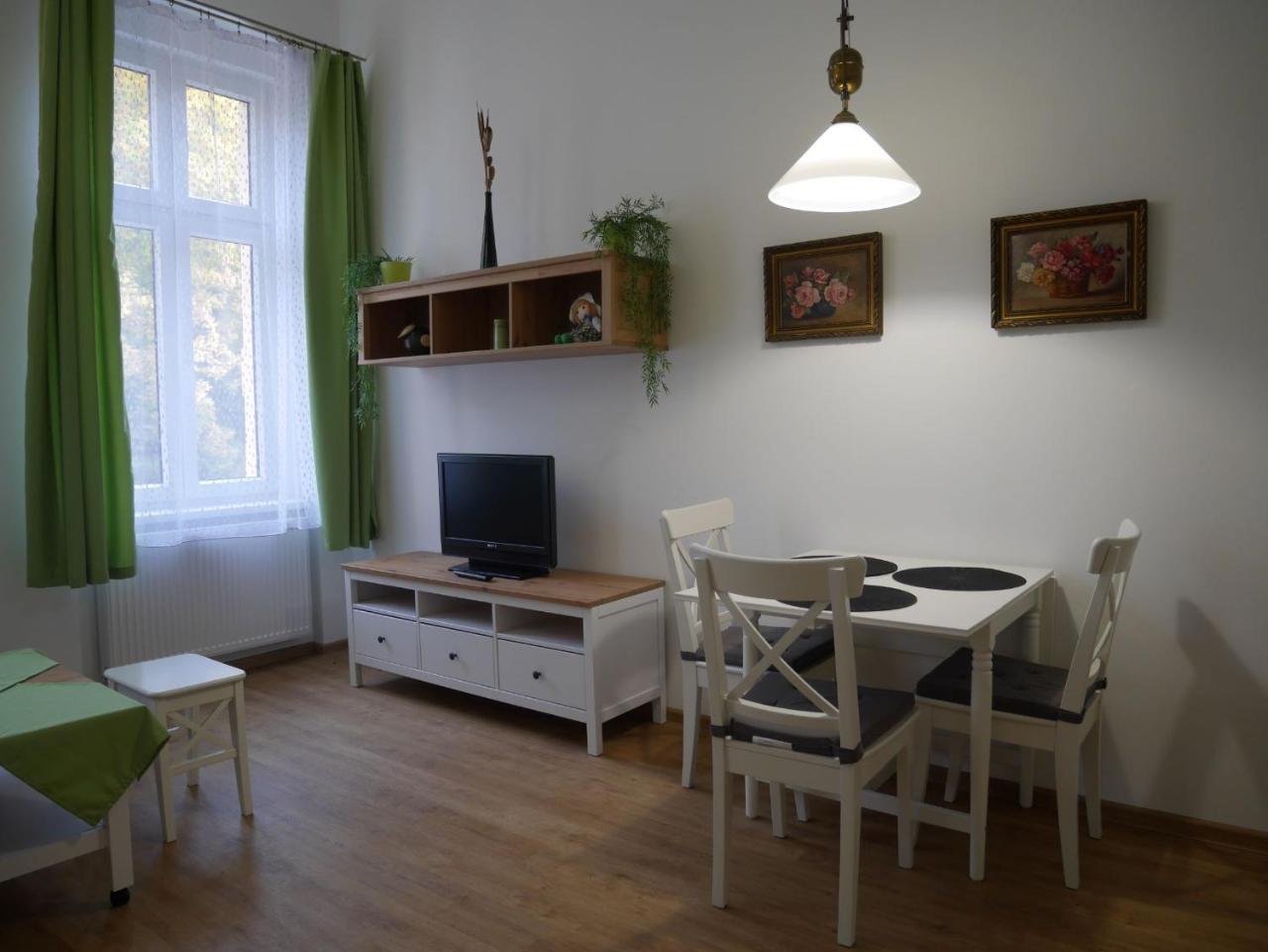 Moskevska 40 Apartment Карлови Вари Екстериор снимка