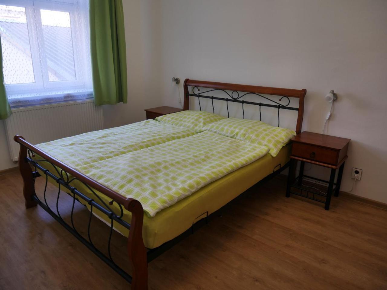 Moskevska 40 Apartment Карлови Вари Екстериор снимка