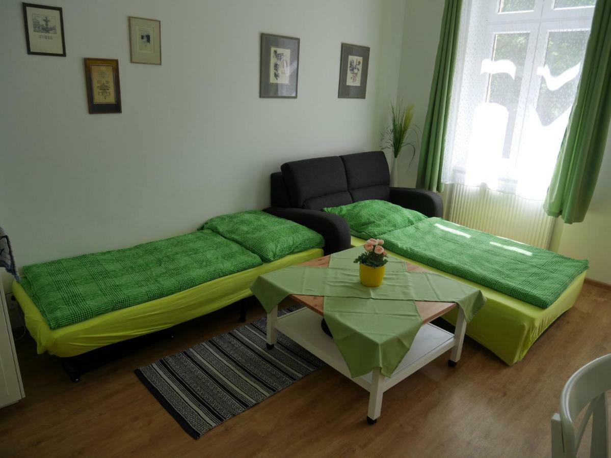 Moskevska 40 Apartment Карлови Вари Екстериор снимка